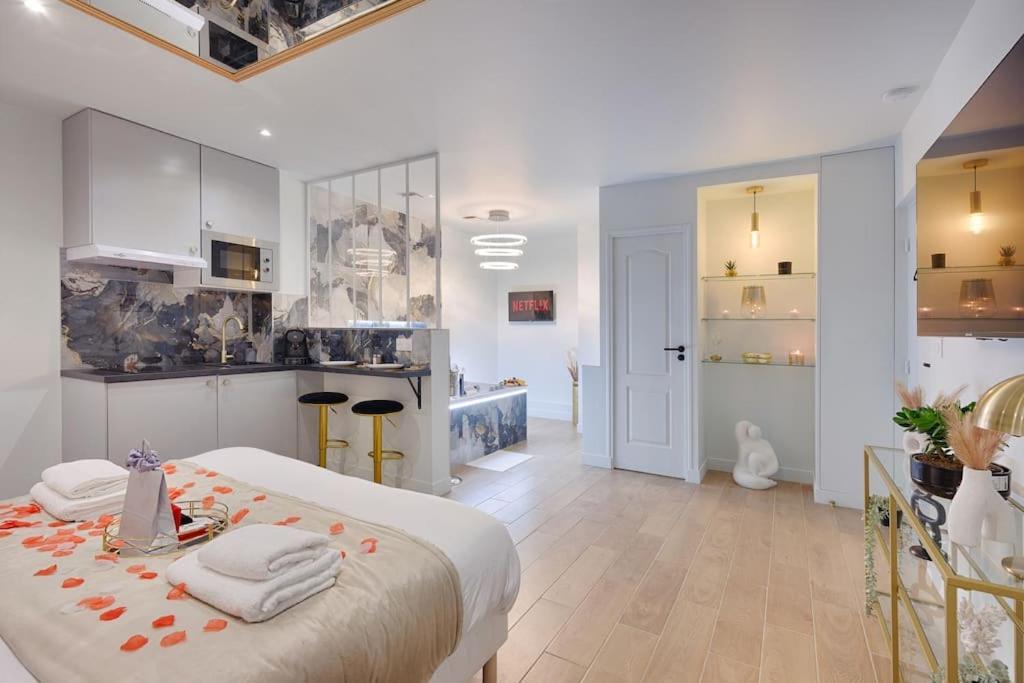 Welcome To Dubai / Jacuzzi Ivry-sur-Seine Extérieur photo