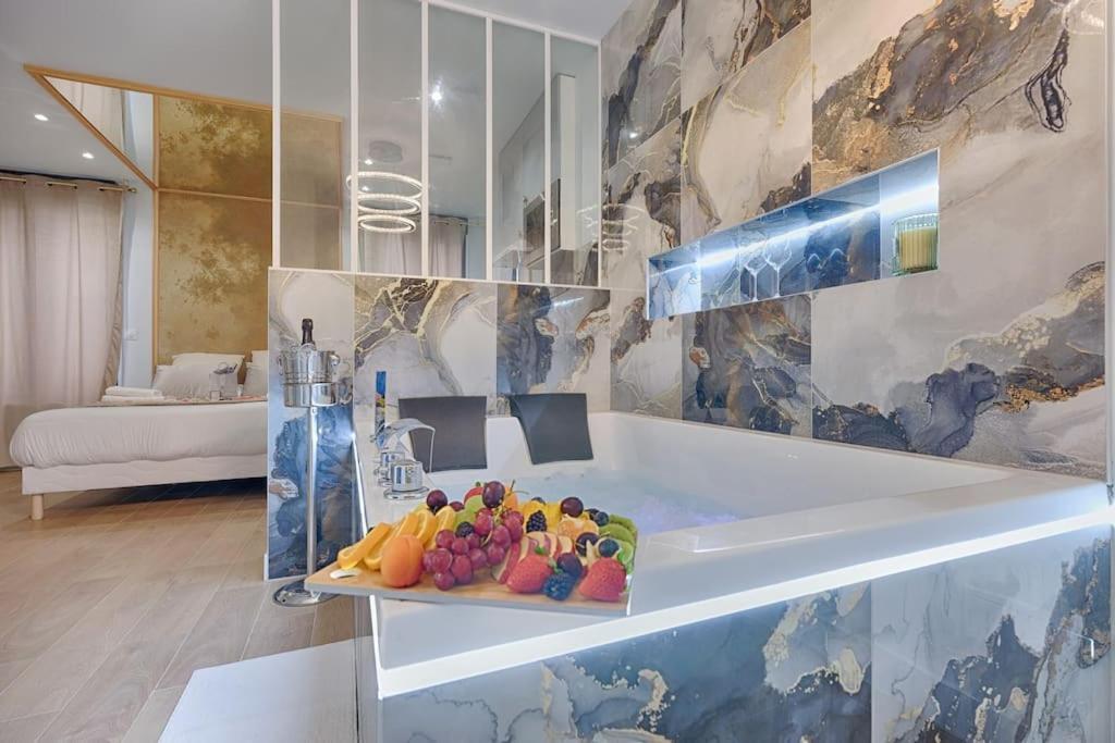 Welcome To Dubai / Jacuzzi Ivry-sur-Seine Extérieur photo